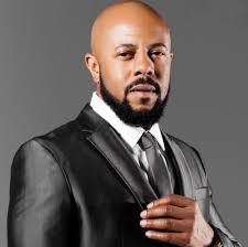 How tall is Rockmond Dunbar?